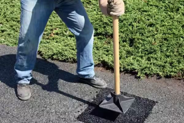 asphalt patch & pothole repair